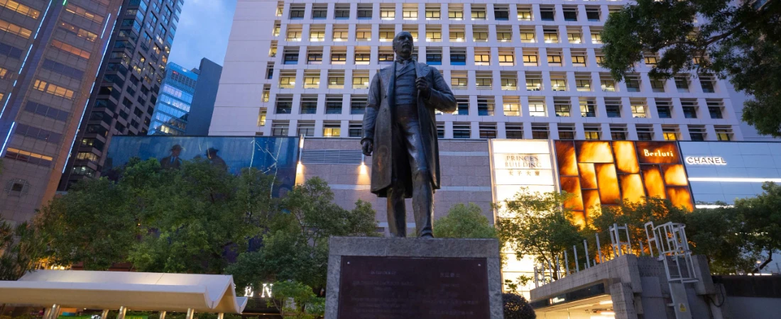 Historical Sites in Central Hong Kong: A Walking Tour Itinerary