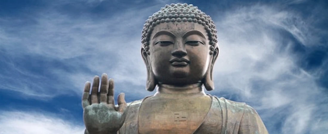 Outdoor Adventures in Lantau Island: Hiking Trails and Scenic Spots