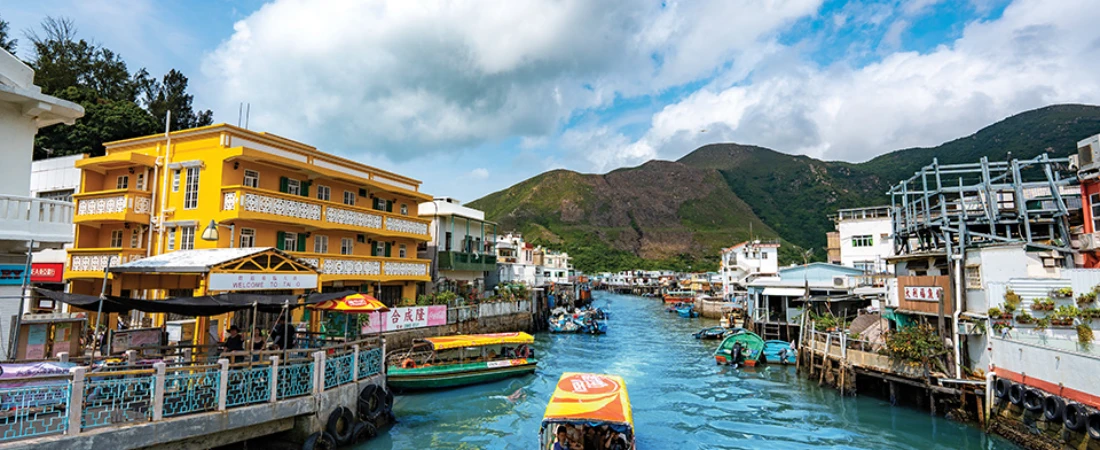 Outdoor Adventures in Lantau Island: Hiking Trails and Scenic Spots