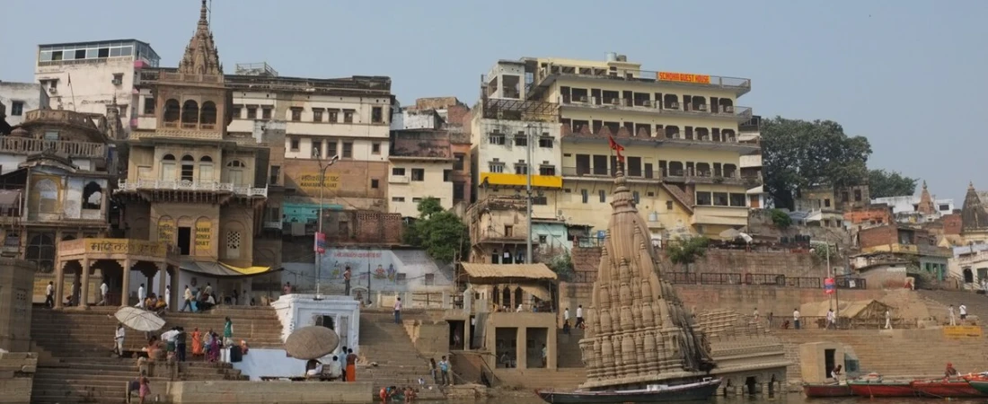 Exploring the Magic of Varanasi: Ghats, Temples, and Timeless Charm