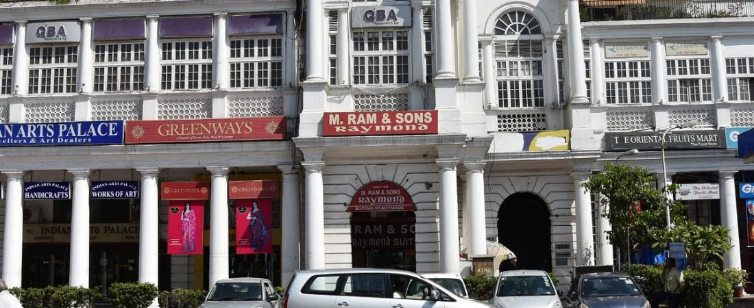 A Foodie's Weekend in Delhi: Where to Eat and What to See