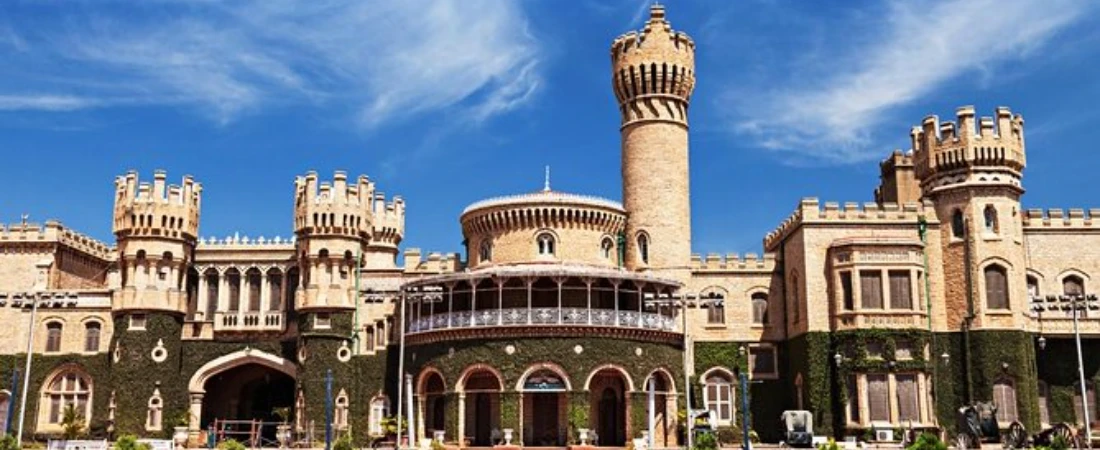 The Best of Bangalore: Garden City Parks, Cafés, and Tech Buzz
