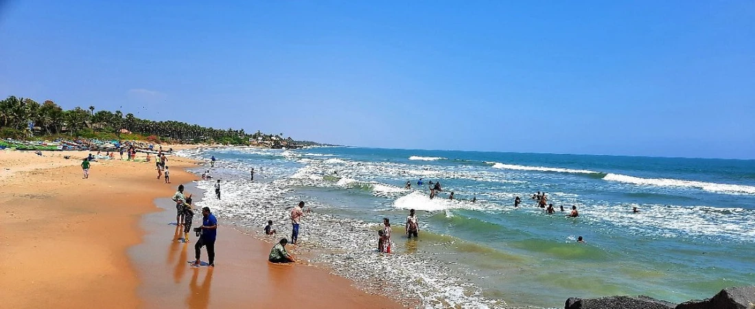A Slow Travel Guide to Pondicherry: French Quarters, Beaches & Bites