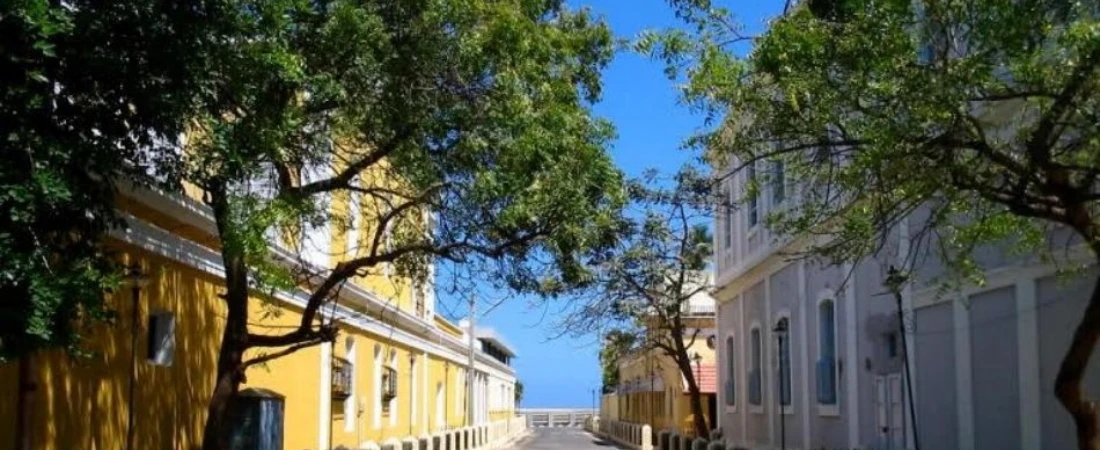A Slow Travel Guide to Pondicherry: French Quarters, Beaches & Bites