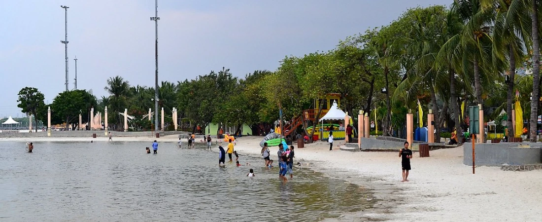 Spending a Day in Jakarta: What to See, Eat, and Explore